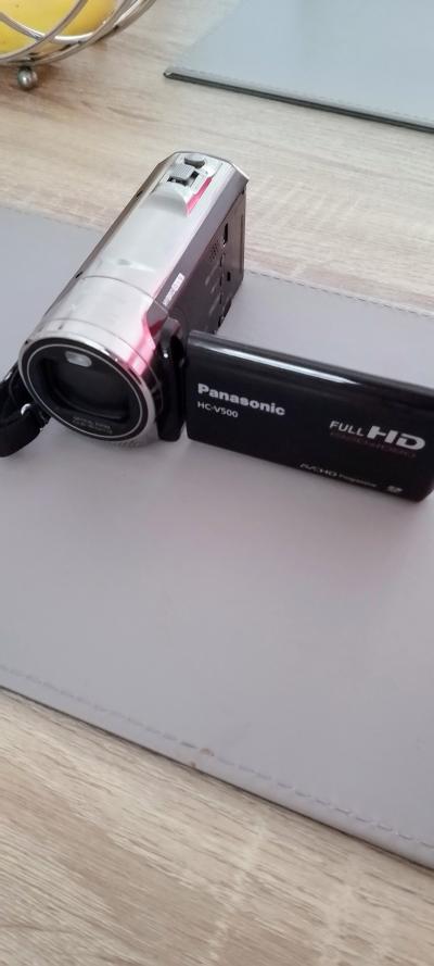Panasonic HC-V500 Camcorder